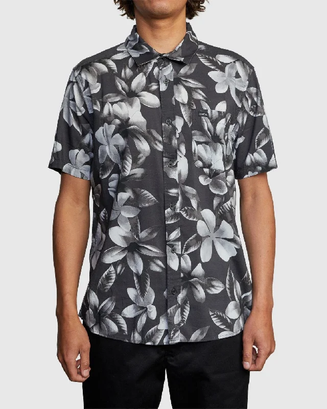 RVCA Mens Lanai Floral Short Sleeve Button Up Shirt